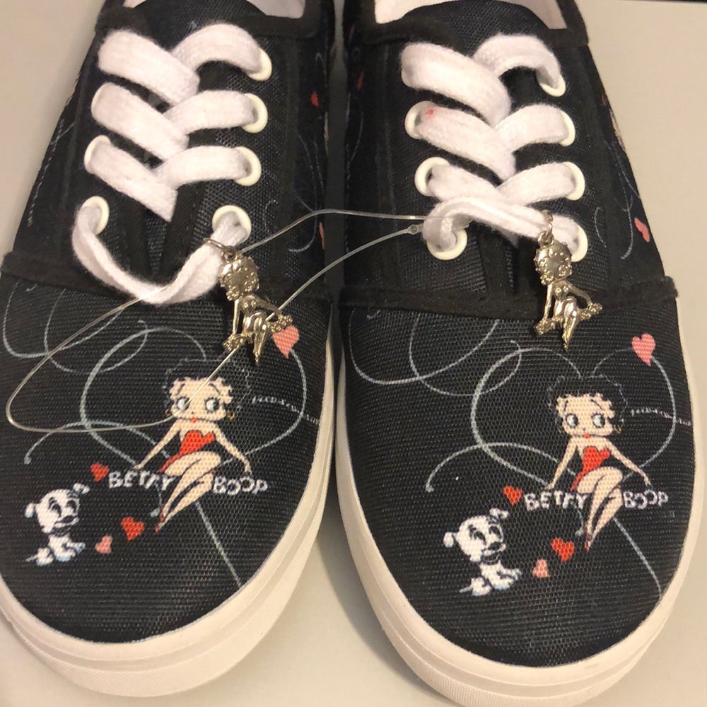 The Bradford Exchange Sneakers/ Betty Boop